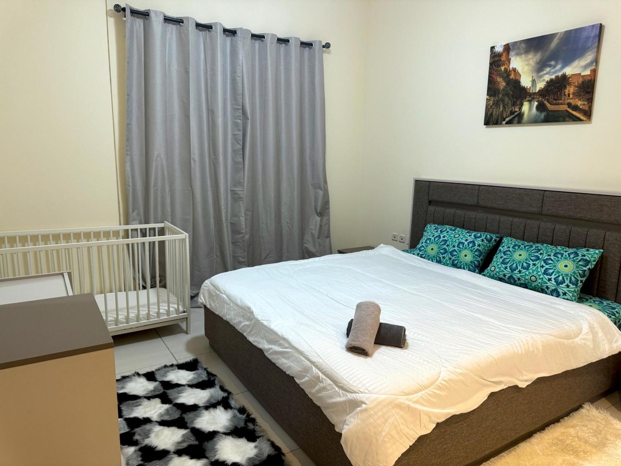 Homestay King Deluxe In A Shared With Shared Bathroom *