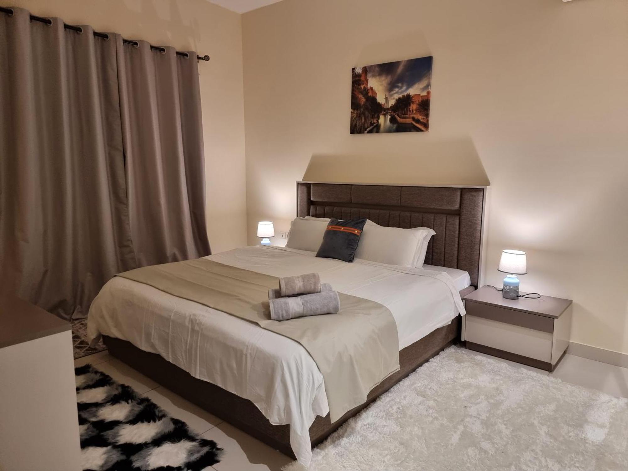 King Deluxe In A Shared With Shared Bathroom Homestay Sharjah